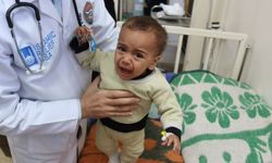 Gazze’de Ateşkes Açlığı Bitirmedi: Çocuklar Yaşam Savaşı Veriyor