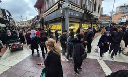 Altın fiyatları düşünce vatandaşlar kuyumculara akın etti