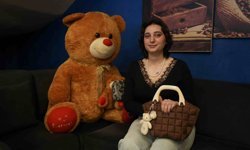 Üniversite öğrencisi genç kızın el emeği çantaları gelir kapısı oldu