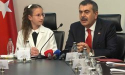 Milli Eğitim Bakanlığı’nda 23 Nisan’da anlamlı devir teslim