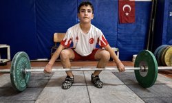 12 yaşında Türkiye şampiyonluğuna ulaştı!