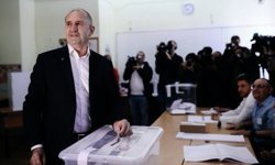 Bulgaristan’da halk son 5 yılın sekizinci genel seçimi için sandık başında
