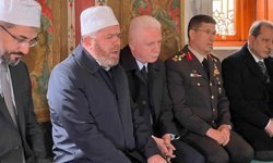 Fatih Sultan Mehmet Han vefatının 545’inci yıldönümünde kabri başında dualarla anıldı