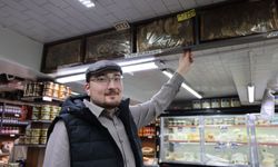 Görenler dönüp bir daha bakıyor, 35 yıllık bal çerçeveleri dikkat çekiyor