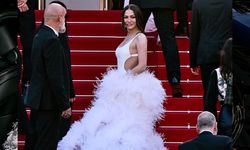 Demet Özdemir Trendyolmilla imzasıyla Cannes kırmızı halısında