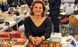 Bayram ziyaretine giden Yazar Ayten Öztürk bıçaklanarak öldürüldü