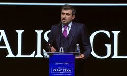 Selçuk Bayraktar: "Gayemiz teknolojinin insana hizmet ettiği adil bir dünya kurmak"