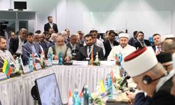 Almanya'dan Moğolistan'a Müslüman toplumların gündemi Köln'de ele alındı