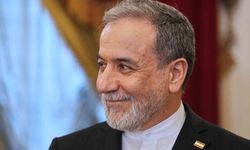 Arakçi: '(ABD ile) Anlaşma iki aşamadan oluşuyor, nükleer konuları ikinci aşamaya taşıdık'