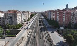 Başkan Altay, banliyö hattında tren kaynaklı gürültüye karşı ses bariyeri yaptıklarını açıkladı