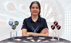 Elif Dilara Davulcu Şampiyon Oldu, Slovakya'da İstiklal Marşı'mızı Dinletti