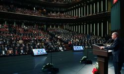Erdoğan, Cumhurbaşkanlığı Külliyesinde düzenlenen Türk Kızılay Ödülleri Törenine katıldı