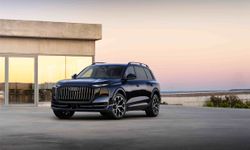 Audi tarihinin en büyük SUV modeli Q9, markanın yeni amiral gemisi oluyor