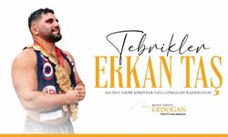 Cumhurbaşkanı Erdoğan, başpehlivanlık unvanını kazanan Erkan Taş'ı tebrik etti