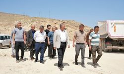 Darende Belediye Başkanı Bozkurt, devam eden projeleri sahada değerlendirdi