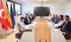 Bakan Bolat, İspanyol mevkidaşı Caballero ile görüştü