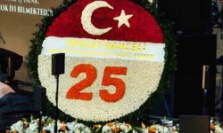 MHP Genel Başkanı Bahçeli'den AK Parti'nin 25. kuruluş yıl dönümüne özel çelenk