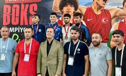 Niğdeli boksörler Rize'den iki madalyayla döndü