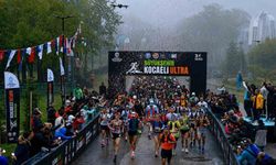 Sis altında 905 sporcudan nefes kesen mücadele