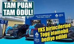 YKS Türkiye birincilerine Togg sürprizi: 3 öğrenciye otomobil hediye edildi