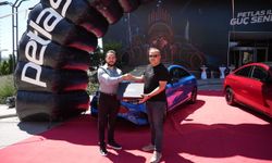 PETLAS'IN 50'NCİ YIL KAMPANYASINDA MERCEDES'LER SAHİPLERİNİ BULDU!