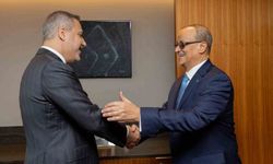 Bakan Fidan, İİT Genel Sekreteri Ahmed ile bir araya geldi