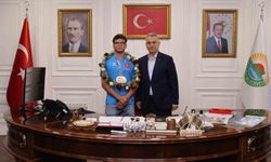 İlkadımlı Güreşçi Oğuzhan Kaya'dan gümüş madalya