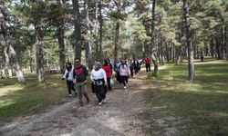 Kastamonu'da üniversite öğrencileri doğayla buluştu, şehrin doğal güzelliklerini tanıdı