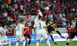 Trendyol Süper Lig: Çorum FK: 1 - Corendon Alanyaspor: 2 (Maç sonucu)