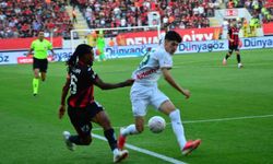Trendyol Süper Lig: ÇorumFK: 0 - Corendon Alanyaspor: 0 (Maç devam ediyor)