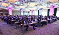 TAYSAD'ın 9'uncu Yetenek Yönetimi Konferansı, "İnsanı Yeniden Konumlandırmak" temasıyla gerçekleştirildi