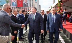 AK Parti İzmir İl Başkanı Saygılı: 'Cumhuriyet hepimizin ortak emaneti, Türkiye hepimizin ortak geleceğidir'