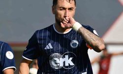 Artun Akçakın hat-trick yaptı