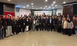 Astsubaylar Günü'nde Büyük Birlik Partisi rozetini taktılar