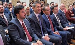 Bakan Bayraktar: 'Türkiye 2053 yılında karbon nötr bir ekonomi olacak'