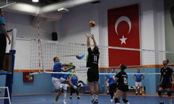 Cumhuriyet Kupası'nda büyükşehir personeli sahada buluştu