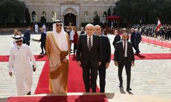 Katar Başbakanı Al Thani: 'Qatar Energy, Lübnan'da 'devasa' bir güneş enerjisi santrali kuracak'