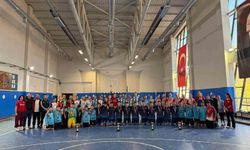 Muğla'da Cumhuriyet Kupası Hokey Turnuvası tamamlandı