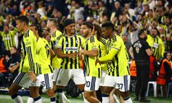 UEFA Şampiyonlar Ligi: Fenerbahçe: 2 - Slavia Prag: 1 (Maç devam ediyor)