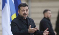 Zelenskiy: 'Üçlü bir toplantıya, Rusya'ya yönelik tüm yaptırımların kaldırılmış olduğu şartlarda gitmek istemem'