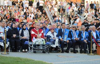 İstanbul Aydın Üniversitesi'nde Muhteşem Mezuniyet Töreni