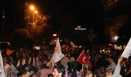 Iğdırlılar Erdoğan’ın zaferini kutladı