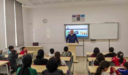 Karaman’da çocuk üniversitesi, depremden etkilenen çocuklar için etkinlik düzenledi