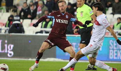 Soğuk gece, sıcak futbol! Sivas'ta gol düellosu