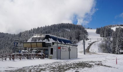 Mayıs ayında yağan kar Ilgaz Dağı'nı beyaza bürüdü
