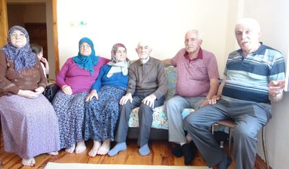 Giresunlu 101 yaşındaki Ali Dede: ''Erdoğan gerçek bir lider"