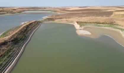 Tekirdağ’da barajda adacıklar oluştu