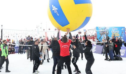 Erciyes’te Kış Sezonu Hareketli Geçiyor: 3 Milyonu Ziyaretçiyi Geçti