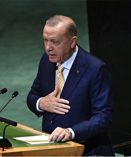 Erdoğan: Muhalefet bir avuç rant şebekesinin gündemine hapsoldu