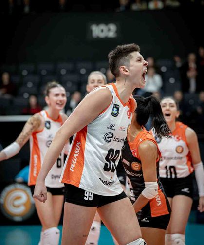 Eczacıbaşı Dynavit’ten evinde net galibiyet!